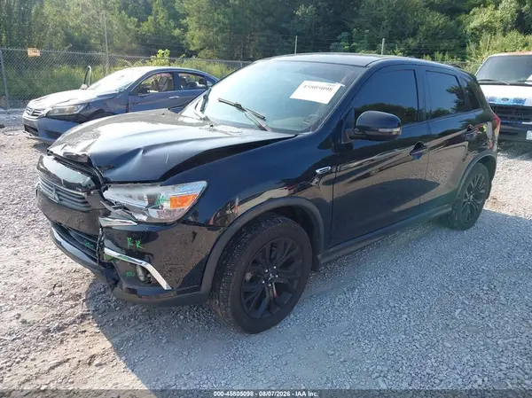 JA4AP3AU3HZ068751 2017 MITSUBISHI OUTLANDER - Image 2