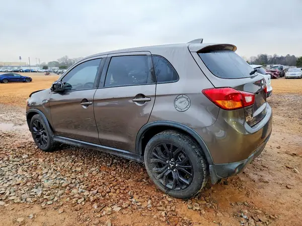 JA4AP3AU3HZ068779 2017 MITSUBISHI OUTLANDER - Image 2