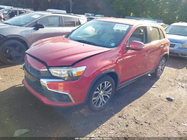JA4AP3AU3HZ069169 2017 MITSUBISHI OUTLANDER - Image 2
