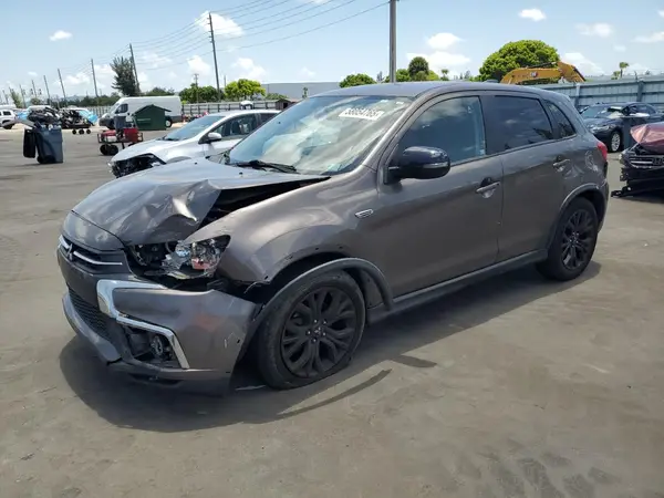 JA4AP3AU3JU004616 2018 MITSUBISHI OUTLANDER - Image 1