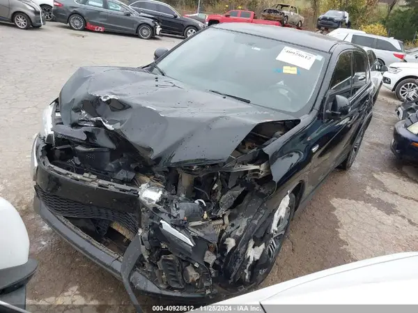 JA4AP3AU3JU007824 2018 MITSUBISHI OUTLANDER - Image 2
