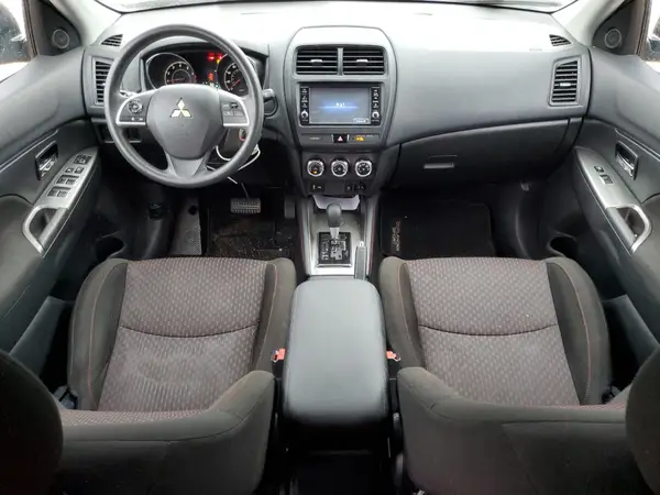 JA4AP3AU3JU019911 2018 MITSUBISHI OUTLANDER - Image 8