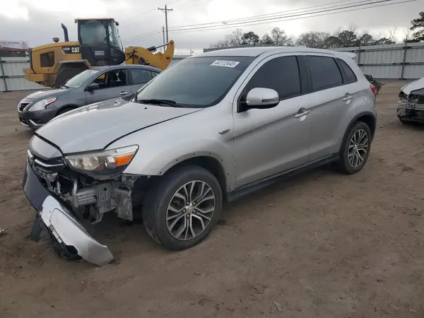 JA4AP3AU3JU023926 2018 MITSUBISHI OUTLANDER - Image 1