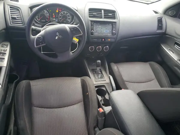 JA4AP3AU3JU023926 2018 MITSUBISHI OUTLANDER - Image 8