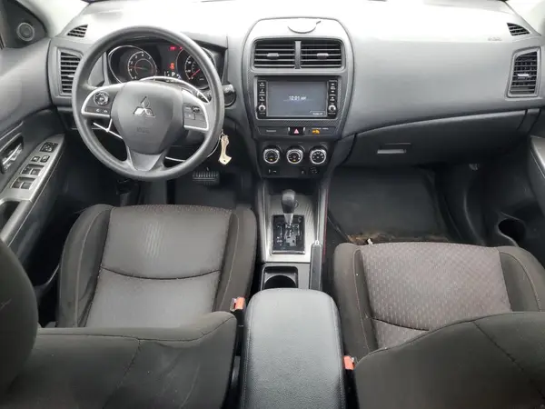JA4AP3AU3JU024624 2018 MITSUBISHI OUTLANDER - Image 8