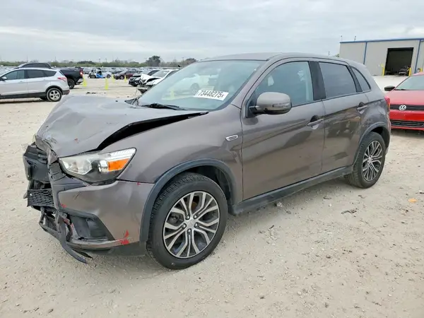JA4AP3AU3JZ002366 2018 MITSUBISHI OUTLANDER - Image 1
