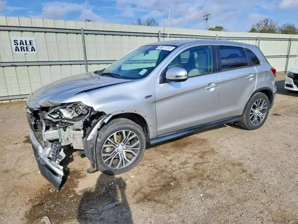 JA4AP3AU3JZ018227 2018 MITSUBISHI OUTLANDER - Image 1