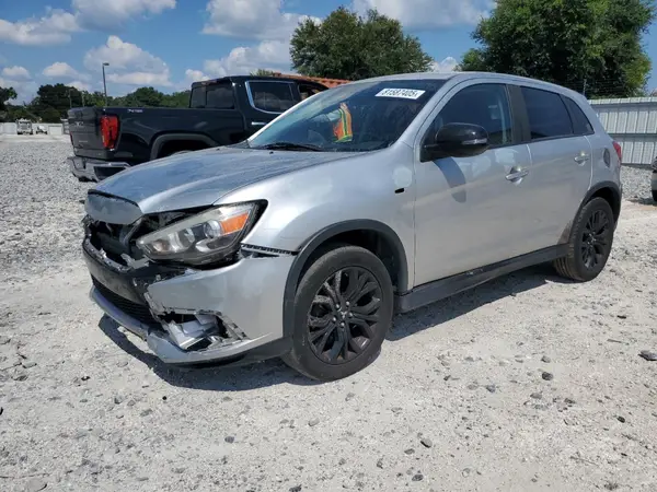 JA4AP3AU3JZ024464 2018 MITSUBISHI OUTLANDER - Image 1