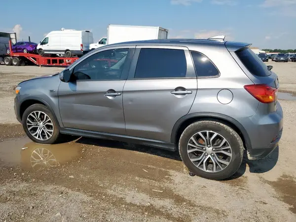 JA4AP3AU3KU001894 2019 MITSUBISHI OUTLANDER - Image 2