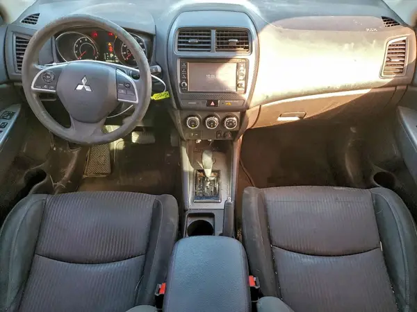 JA4AP3AU3KU002253 2019 MITSUBISHI OUTLANDER - Image 8