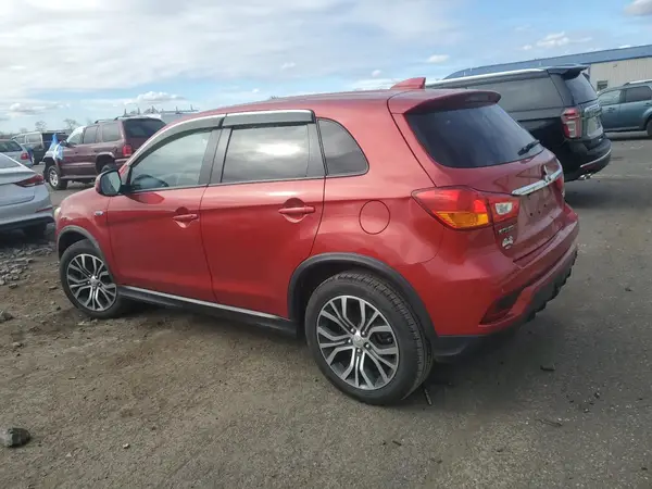 JA4AP3AU3KU002947 2019 MITSUBISHI OUTLANDER - Image 2