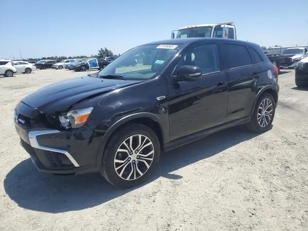 JA4AP3AU3KU006318 2019 MITSUBISHI OUTLANDER - Image 1