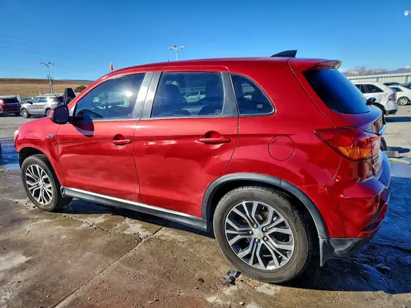 JA4AP3AU3KU010272 2019 MITSUBISHI OUTLANDER - Image 2