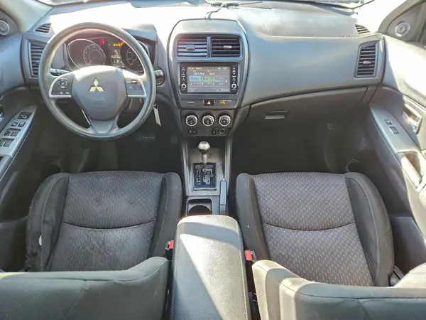JA4AP3AU3KU010272 2019 MITSUBISHI OUTLANDER - Image 8
