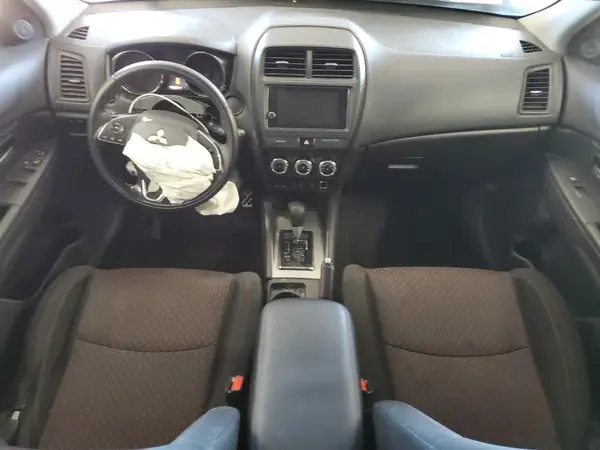 JA4AP3AU3KU010661 2019 MITSUBISHI OUTLANDER - Image 8