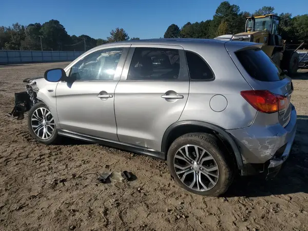 JA4AP3AU3KU012426 2019 MITSUBISHI OUTLANDER - Image 2