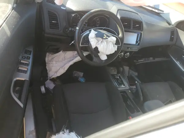 JA4AP3AU3KU012426 2019 MITSUBISHI OUTLANDER - Image 8