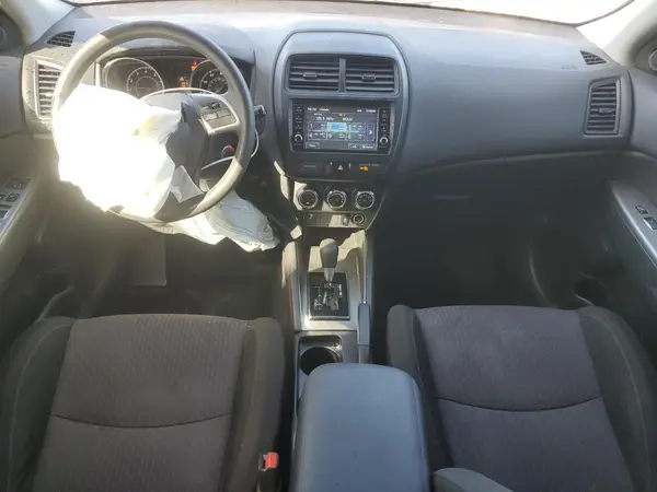 JA4AP3AU3KU012684 2019 MITSUBISHI OUTLANDER - Image 8