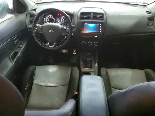 JA4AP3AU3KU016010 2019 MITSUBISHI OUTLANDER - Image 8