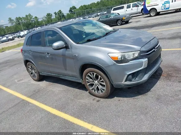 JA4AP3AU3KU020462 2019 MITSUBISHI OUTLANDER - Image 1