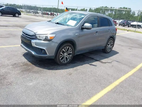JA4AP3AU3KU020462 2019 MITSUBISHI OUTLANDER - Image 2