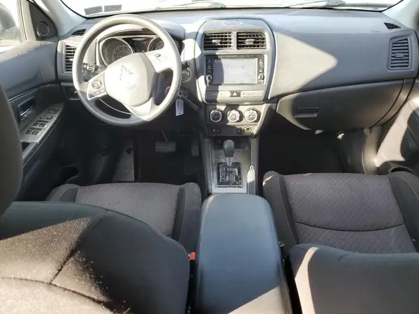 JA4AP3AU3KU023538 2019 MITSUBISHI OUTLANDER - Image 8