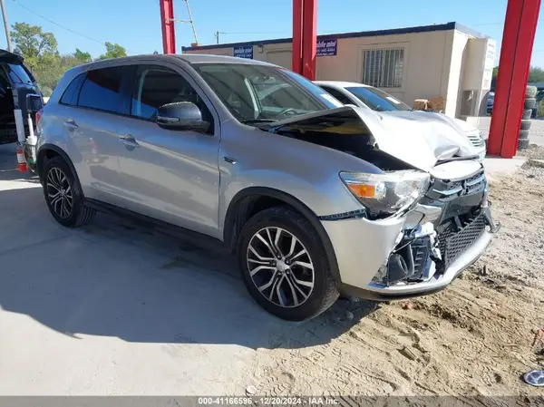 JA4AP3AU3KU029680 2019 MITSUBISHI OUTLANDER - Image 1
