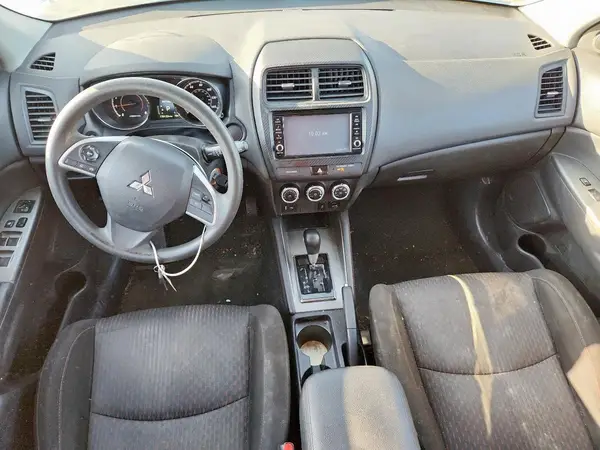 JA4AP3AU3KU030375 2019 MITSUBISHI OUTLANDER - Image 8