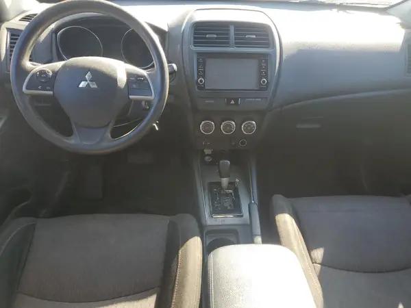 JA4AP3AU3KU030957 2019 MITSUBISHI OUTLANDER - Image 8