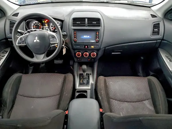 JA4AP3AU3KU033342 2019 MITSUBISHI OUTLANDER - Image 8