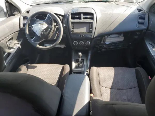 JA4AP3AU3KU034300 2019 MITSUBISHI OUTLANDER - Image 8