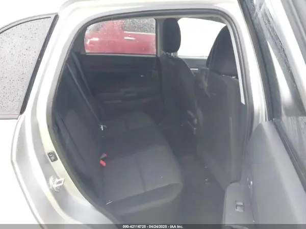 JA4AP3AU3LU001332 2020 MITSUBISHI OUTLANDER - Image 8