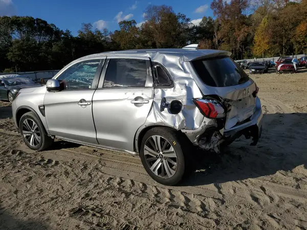 JA4AP3AU3LU006398 2020 MITSUBISHI OUTLANDER - Image 2