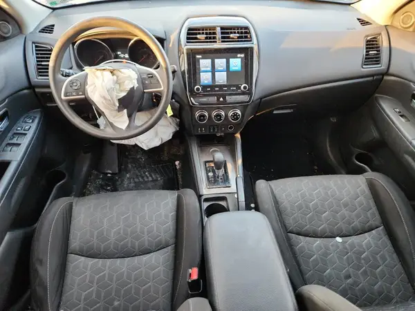 JA4AP3AU3LU006482 2020 MITSUBISHI OUTLANDER - Image 8