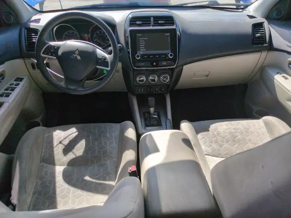 JA4AP3AU3LU007728 2020 MITSUBISHI OUTLANDER - Image 8