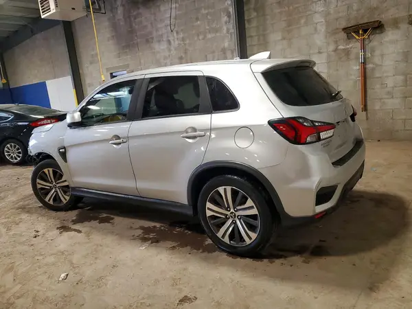 JA4AP3AU3LU008877 2020 MITSUBISHI OUTLANDER - Image 2