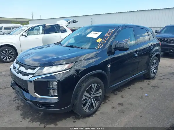 JA4AP3AU3LU017157 2020 MITSUBISHI OUTLANDER - Image 2