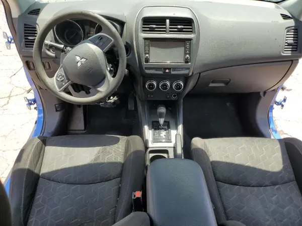 JA4AP3AU3LU020348 2020 MITSUBISHI OUTLANDER - Image 8