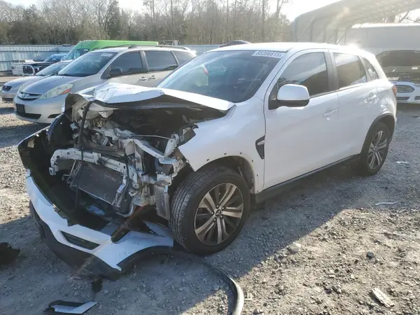 JA4AP3AU3LU021516 2020 MITSUBISHI OUTLANDER - Image 1