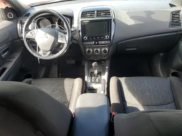 JA4AP3AU3LU025906 2020 MITSUBISHI OUTLANDER - Image 8