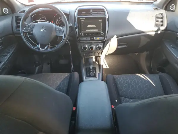 JA4AP3AU3LU026974 2020 MITSUBISHI OUTLANDER - Image 8