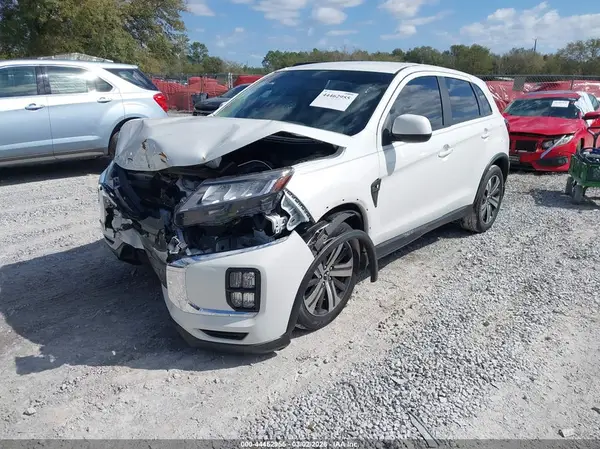 JA4AP3AU3LU031141 2020 MITSUBISHI OUTLANDER - Image 2