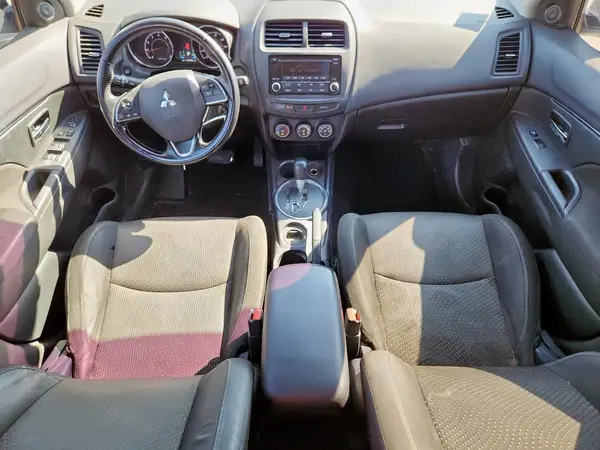 JA4AP3AU4GZ022893 2016 MITSUBISHI OUTLANDER - Image 8