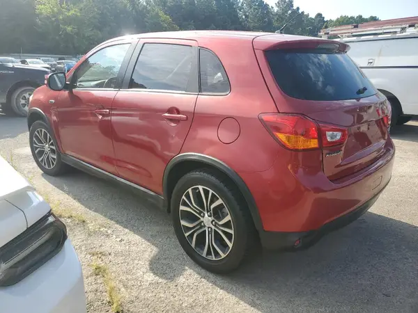 JA4AP3AU4GZ029830 2016 MITSUBISHI OUTLANDER - Image 2