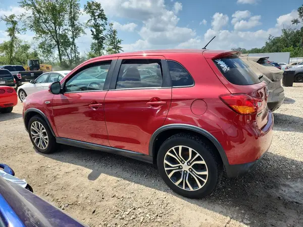 JA4AP3AU4GZ047986 2016 MITSUBISHI OUTLANDER - Image 2