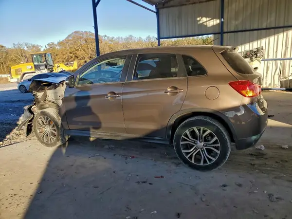 JA4AP3AU4GZ056820 2016 MITSUBISHI OUTLANDER - Image 2