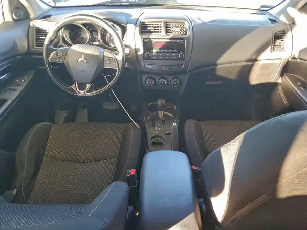 JA4AP3AU4GZ056820 2016 MITSUBISHI OUTLANDER - Image 8