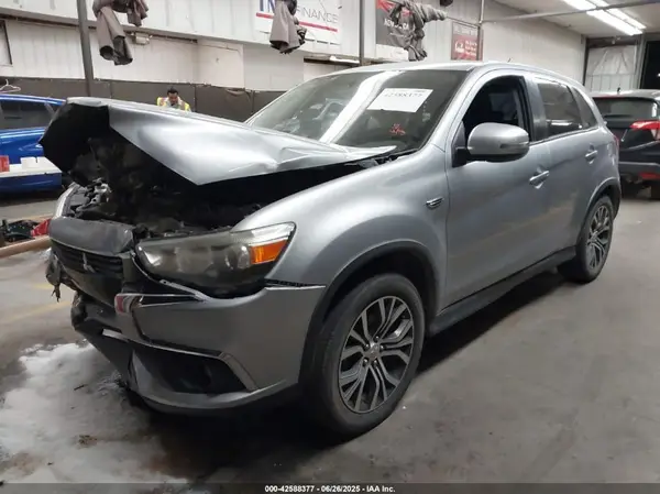 JA4AP3AU4GZ065002 2016 MITSUBISHI OUTLANDER - Image 2