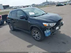 JA4AP3AU4HZ004198 2017 MITSUBISHI OUTLANDER