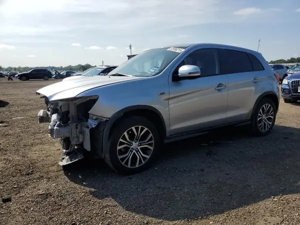 JA4AP3AU4HZ041025 2017 MITSUBISHI OUTLANDER - Image 1